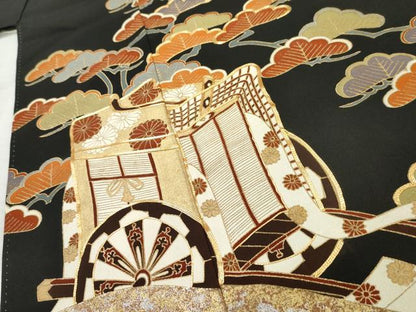 平和屋着物■豪華黒留袖　駒刺繍　御所車松文　金銀彩　正絹　逸品　AABD2520cs