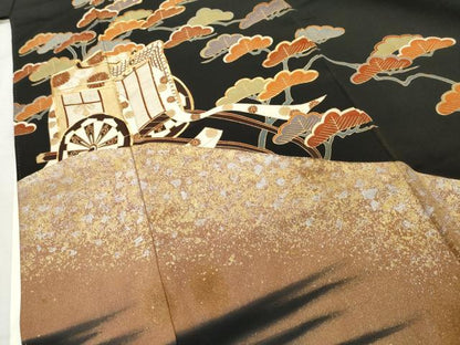 平和屋着物■豪華黒留袖　駒刺繍　御所車松文　金銀彩　正絹　逸品　AABD2520cs
