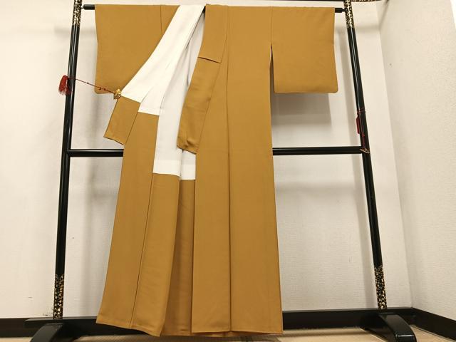 平和屋着物●本草木染作家　瑞鳳　色無地　黄唐茶色　正絹　逸品　AABD3406ph