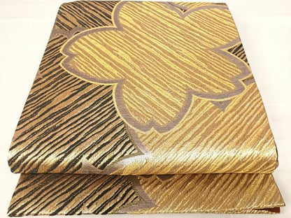 平和屋着物◎六通柄袋帯 舞桜文 黒地 金糸 正絹 逸品 AABD3581yx