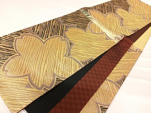 平和屋着物◎六通柄袋帯 舞桜文 黒地 金糸 正絹 逸品 AABD3581yx