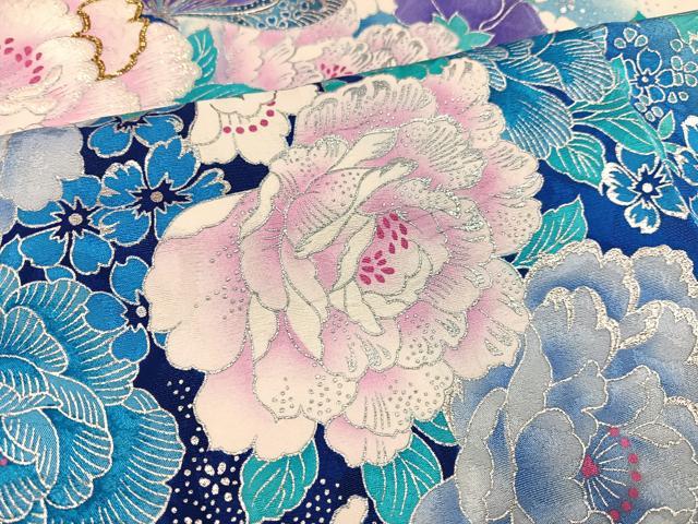 平和屋着物●ブライダルファッションデザイナー・桂由美　振袖　花蝶文　銀彩　正絹　逸品　AABD3984ph