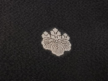平和屋着物●豪華黒留袖 刺繍 花鳥文 鬼しぼ縮緬 正絹 逸品 AABD4433ph