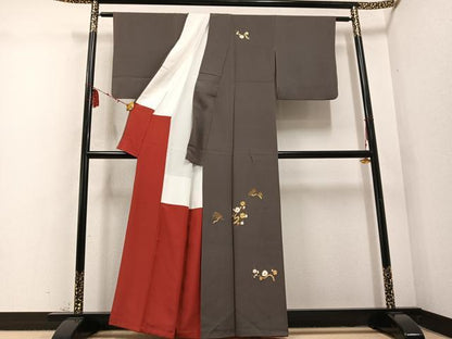 平和屋着物●訪問着　駒刺繍　梅松文　金糸　正絹　逸品　AABD4735ph