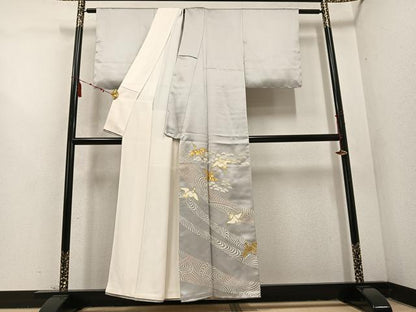 平和屋着物●豪華色留袖　駒刺繍　群れ鶴　金彩　正絹　逸品　AABD4792ph