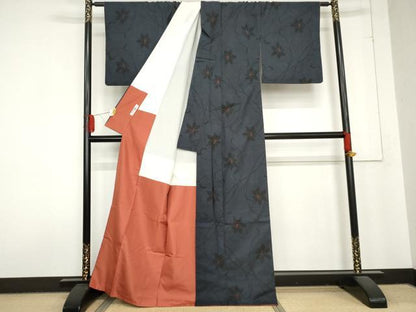 平和屋着物●本場大島紬 一元7マルキ 花唐草文 正絹 逸品 AABD5033cs