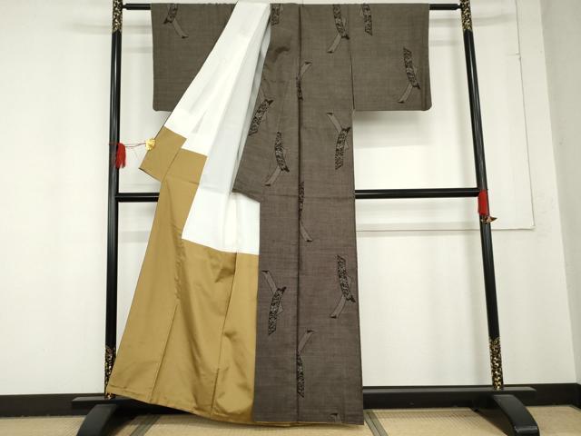 平和屋着物●本場大島紬 泥染め 一元7マルキ 短冊花文 正絹 逸品 AABD5063cs