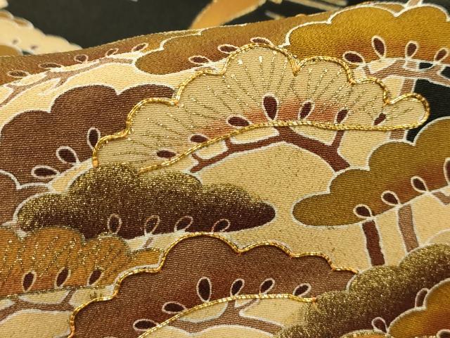 平和屋着物■豪華黒留袖　駒刺繍　飛鶴浜松文　金彩　正絹　逸品　AABD5290sx