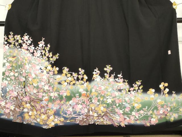 平和屋着物●豪華黒留袖　友禅　作家物　枝花に休み鳥　暈し染め　正絹　逸品　AABD6209cs