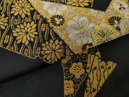 平和屋着物●上質な紬　花唐草文　楓　黒地　正絹　逸品　AABD6410cs