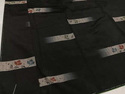 平和屋着物●上質な紬　草花文　黒地　正絹　逸品　未使用　AABD6505ph