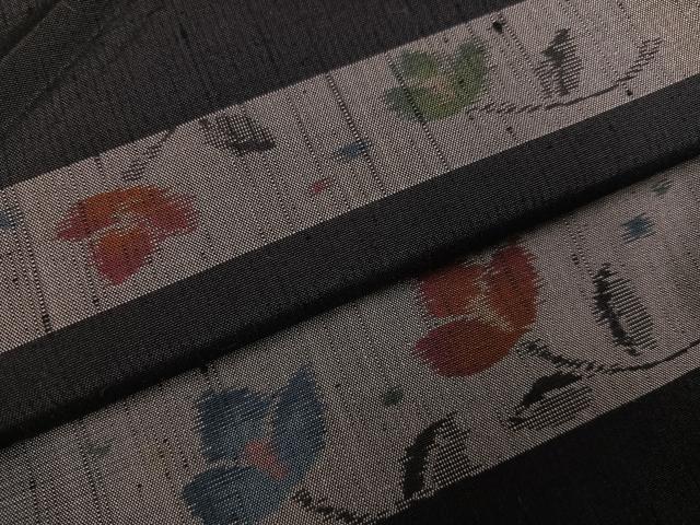 平和屋着物●上質な紬　草花文　黒地　正絹　逸品　未使用　AABD6505ph