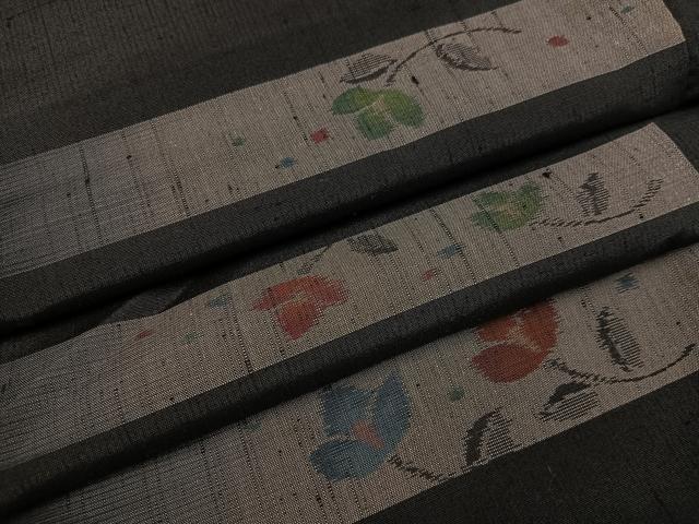 平和屋着物●上質な紬　草花文　黒地　正絹　逸品　未使用　AABD6505ph