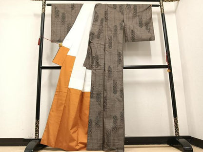 平和屋着物●本場大島紬　カタス9マルキ　草花文　正絹　逸品　AABD6524ph