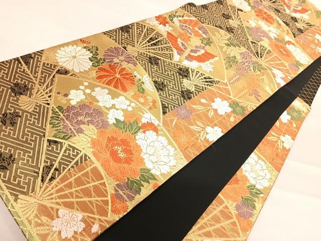 平和屋着物◎六通柄袋帯　唐織　扇面花文　黒地　金糸　正絹　逸品　AABD7359yx