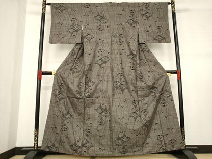 平和屋着物●本場大島紬 カタス9マルキ 青海波花文 正絹 逸品 AABD7373ck