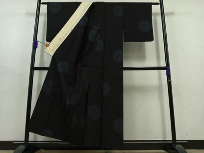 平和屋着物▽本場結城紬 重要無形文化財 単衣 100亀甲 花絵皿文 正絹 逸品 AABD7502jh