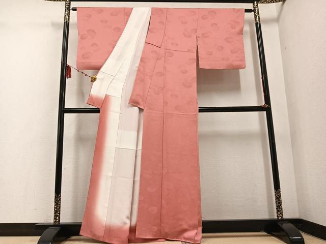 平和屋着物●上質な色無地 万寿菊地紋 甚三紅色 正絹 逸品 AABD7534ph