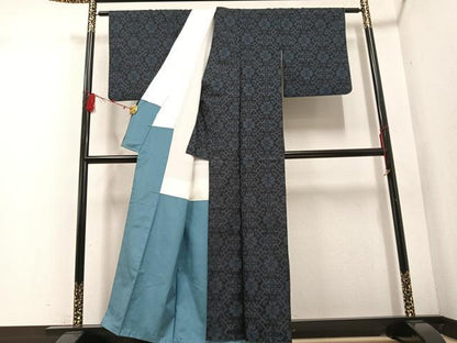 平和屋着物●本場大島紬 一元7マルキ 幾何学花文 正絹 逸品 AABD7538ph
