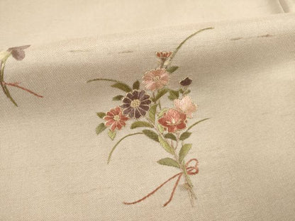 平和屋着物●訪問着　紬地　総刺繍　花束文　やまと誂製　正絹　逸品　AABD7634ck