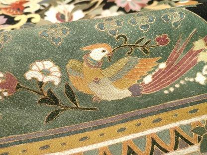 平和屋着物●豪華黒留袖　作家物　駒刺繍　向かい鳥更紗花文　金糸　正絹　逸品　AABE9241ck