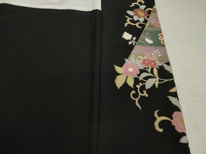 平和屋着物●豪華黒留袖　作家物　駒刺繍　向かい鳥更紗花文　金糸　正絹　逸品　AABE9241ck