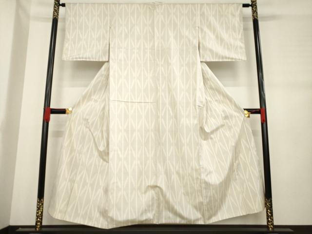 平和屋着物○本場大島紬 白大島 100亀甲 幾何学文様 正絹 逸品 AABD7656ck