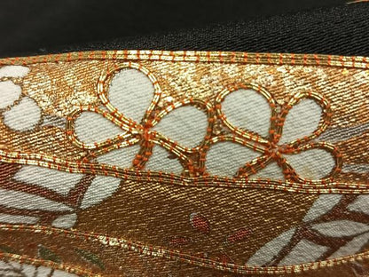 平和屋着物●豪華黒留袖　駒刺繍　熨斗花文　金彩　正絹　逸品　AABD8492fy