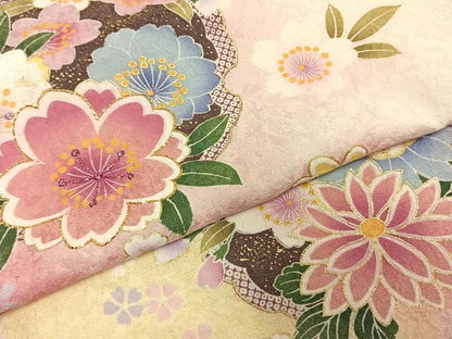 平和屋着物●豪華振袖　草花文　暈し染め　金彩　銀通し地　仮絵羽　逸品　未使用　AABD8495fy