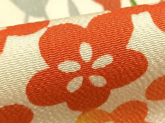 平和屋着物●上質な小紋　型染め　市松花文　鬼しぼ縮緬　正絹　逸品　AABD8698fy