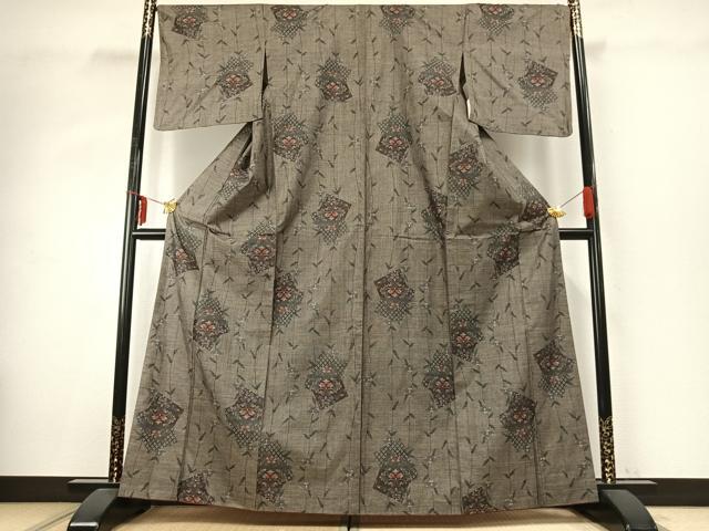平和屋着物●本場大島紬　カタス9マルキ　色紙重ね花文　正絹　逸品　AABD8798fy