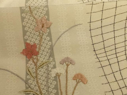 平和屋着物＊夏物　小紋　絽　刺繍　草花文　正絹　逸品　AABD8984jd