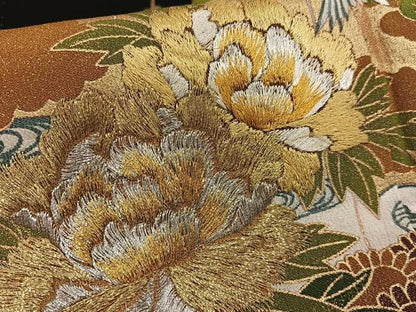 平和屋着物■豪華黒留袖 駒刺繍 屏風松竹梅文 金銀糸 金彩 正絹 逸品 AABD9125oa