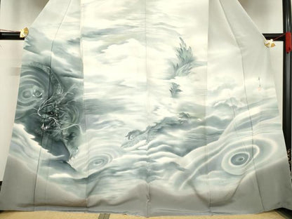 平和屋着物●染色作家　安達華生　訪問着　手描き　龍　銀彩　正絹　逸品　AABD9357ck