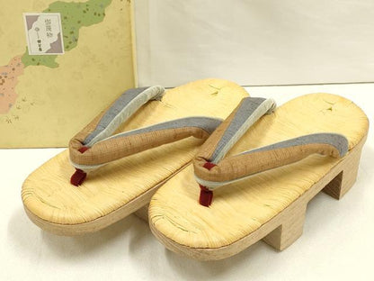 平和屋着物●和装小物　下駄　伊と忠　畳表　鼻緒:紬地　逸品　未使用　AABD9719ay