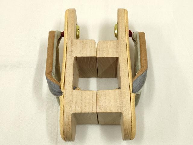 平和屋着物●和装小物　下駄　伊と忠　畳表　鼻緒:紬地　逸品　未使用　AABD9719ay