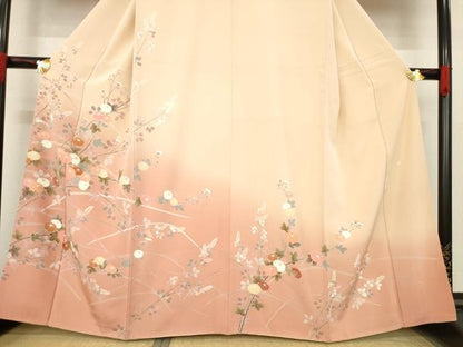 平和屋着物●訪問着　友禅　作家物　枝花文　暈し染め　金彩　正絹　逸品　AABD9881ck
