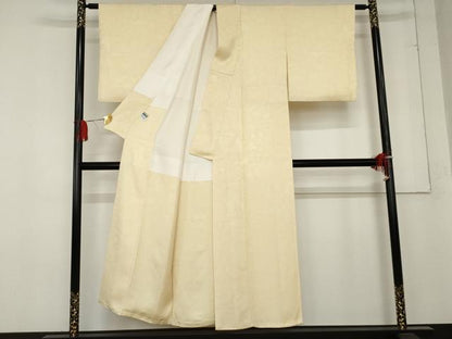 平和屋着物●ジャパンオートクチュール　渡辺雪三郎　色無地　花尽くし地紋　鳥の子色　正絹　逸品　AABF5139cs