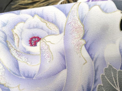 平和屋着物●豪華振袖　Luxjewel 　刺繍　孔雀羽草花文　薔薇　暈し染め　金銀彩　金糸　正絹　逸品　AABE0083cs