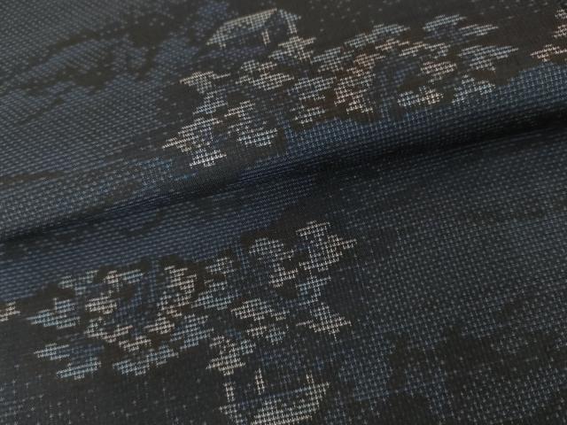 平和屋着物○本場大島紬 純泥染 カタス7マルキ 樹林風景文 株式