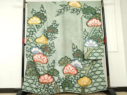 平和屋着物●豪華振袖 総絞り 駒刺繍 梅松文 金彩 正絹 逸品 AABF5140cs