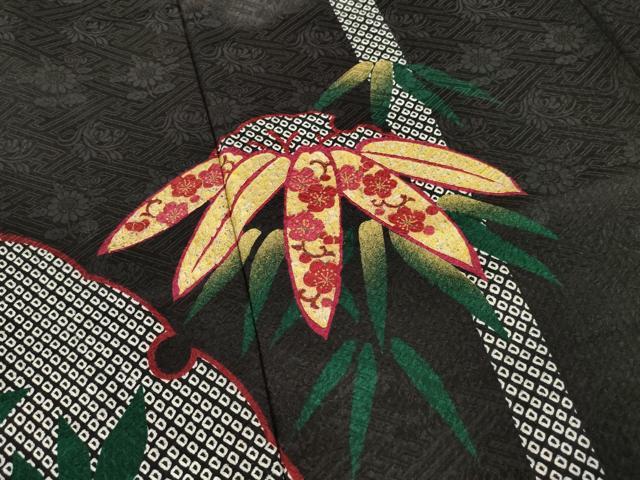 平和屋着物●豪華振袖　絞り　雪輪笹竹文　黒地　金彩　正絹　逸品　AABE0279ck 平和屋着物○豪華振袖 絞り 雪輪笹竹文 黒地 金彩 正絹 逸品 AABE0279ck