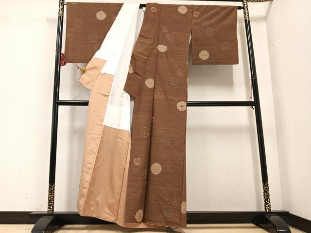 平和屋着物●上質な紬 絞り 丸 正絹 逸品 AABE0768ph