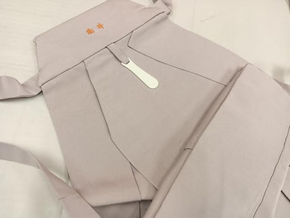 平和屋着物●男性　馬乗り袴　色無地　灰桜色　正絹　逸品　AABE0778ph