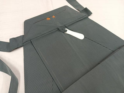 平和屋着物●男性　馬乗り袴　縞　正絹　逸品　AABE0781ph