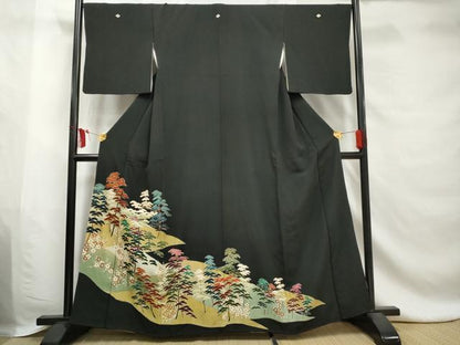 平和屋着物■豪華黒留袖 駒刺繍 枝松花文 金彩 正絹 逸品 AABE0828gw