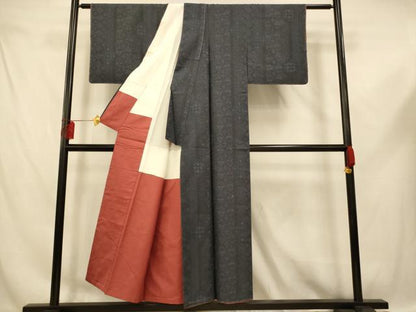 平和屋着物■上質な紬　60亀甲　正倉院花文　正絹　逸品　AABE1073fw