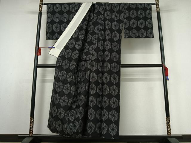 平和屋着物▽上質な紬　単衣　亀甲文様　正絹　逸品　AABE1169jh