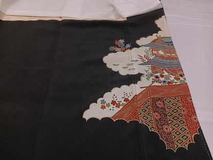 平和屋着物▼セミアンティーク　黒留袖　刺繍　松竹梅風景文　金彩　正絹　逸品　AABE1219ph