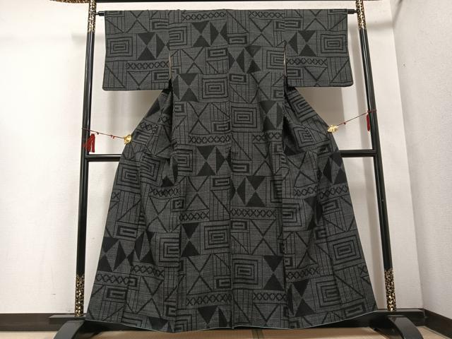 平和屋着物●結城紬　80亀甲　幾何学文様　正絹　逸品　AABE1230ph
